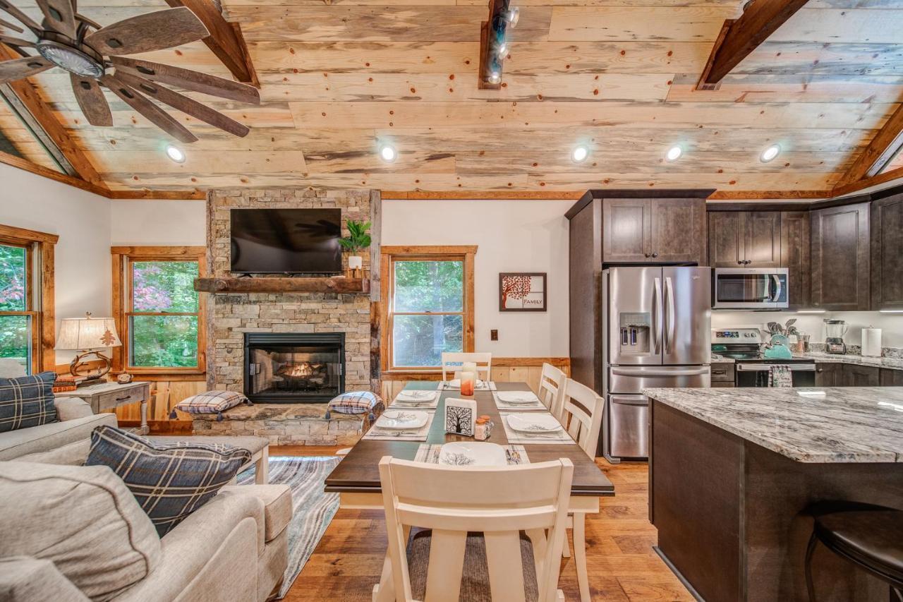 Brand New Build Luxury Mountain Chalet With Hot Tub, Pool, Game Room, Premium Features 埃利杰 外观 照片