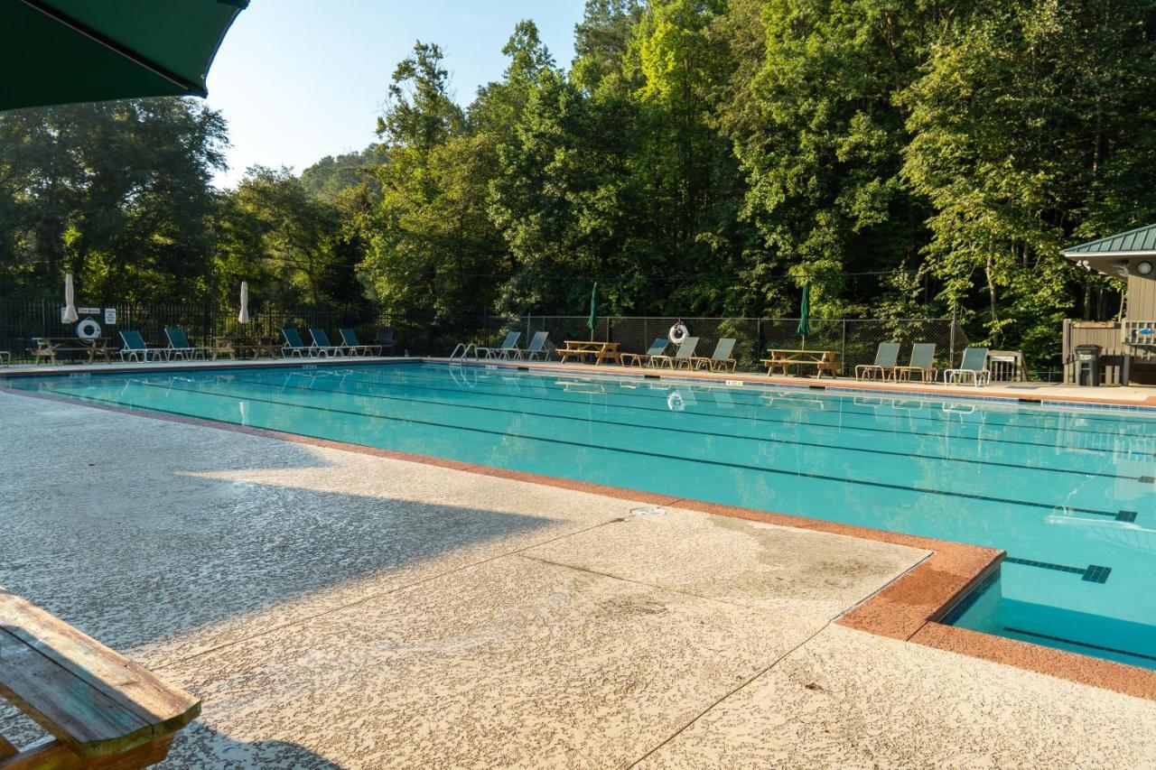 Brand New Build Luxury Mountain Chalet With Hot Tub, Pool, Game Room, Premium Features 埃利杰 外观 照片